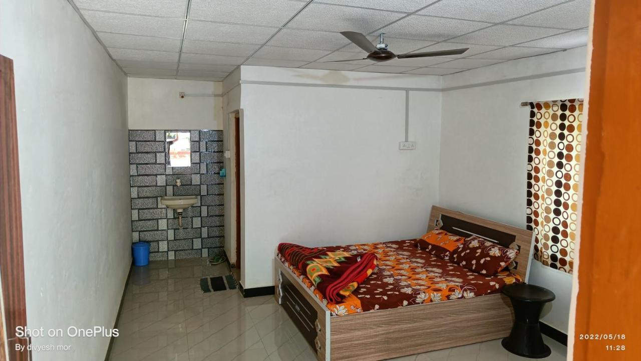 Gir Madhuli Farmhouse Sasan Gir Exterior foto